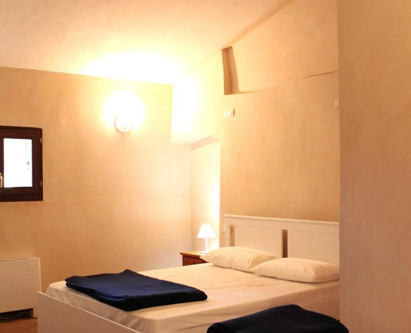 Hostel Ostello Contessa Ava Dei Lambardi Monteriggioni Italy