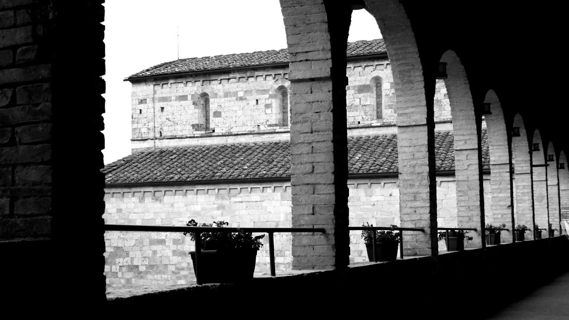 Hostel Ostello Contessa Ava Dei Lambardi Monteriggioni
